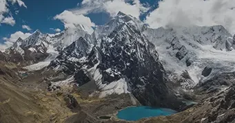 Laguna 69 Trek